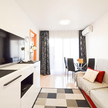 Schoene Wohnung Mit Pool , Wi-Fi Und Privat Garage 托雷维耶哈 外观 照片