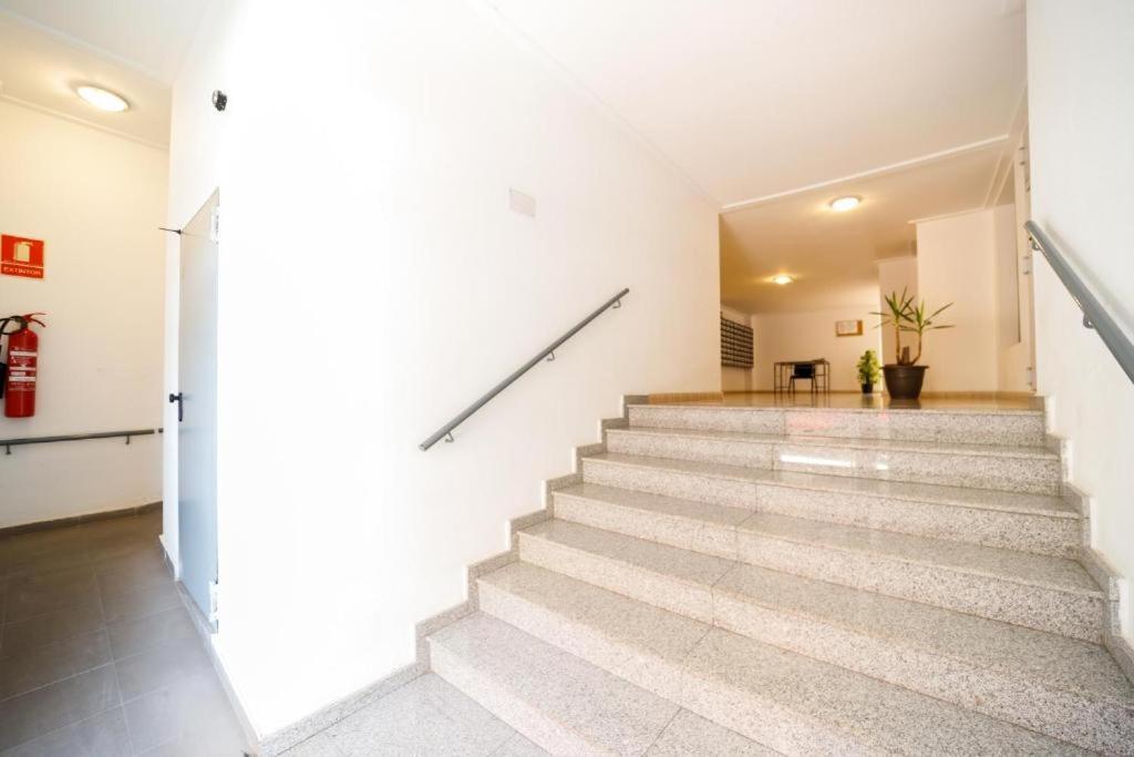Schoene Wohnung Mit Pool , Wi-Fi Und Privat Garage 托雷维耶哈 外观 照片