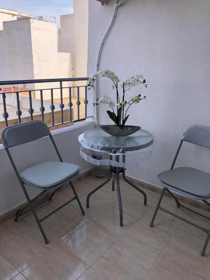 Schoene Wohnung Mit Pool , Wi-Fi Und Privat Garage 托雷维耶哈 外观 照片