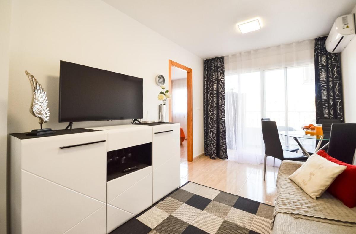 Schoene Wohnung Mit Pool , Wi-Fi Und Privat Garage 托雷维耶哈 外观 照片
