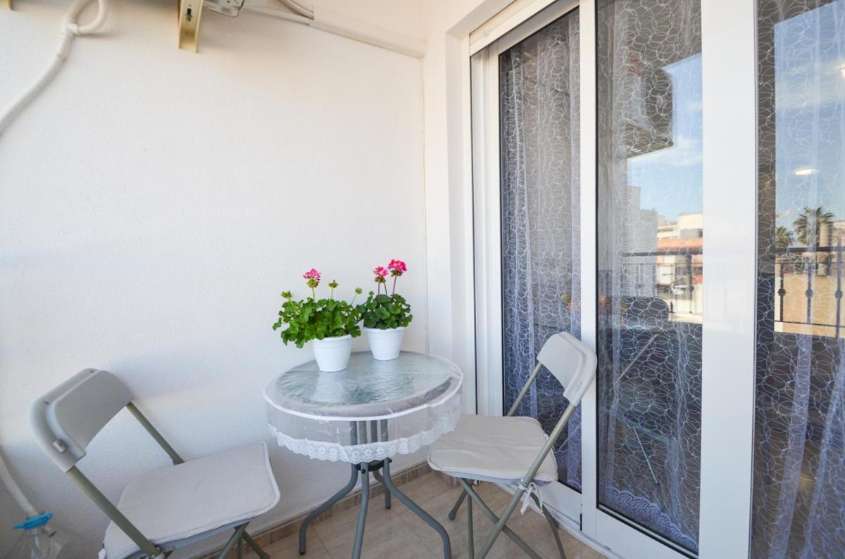 Schoene Wohnung Mit Pool , Wi-Fi Und Privat Garage 托雷维耶哈 外观 照片