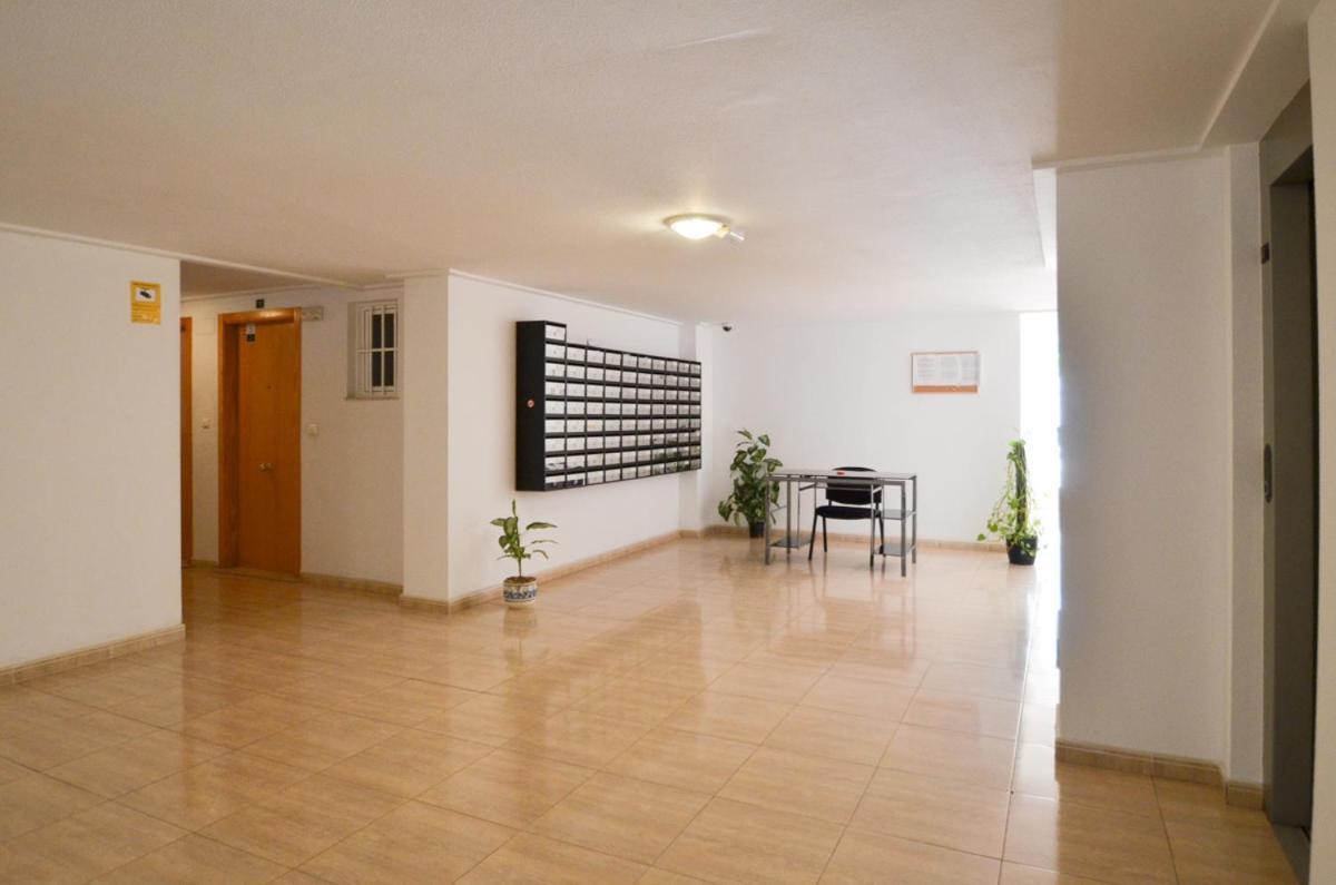 Schoene Wohnung Mit Pool , Wi-Fi Und Privat Garage 托雷维耶哈 外观 照片