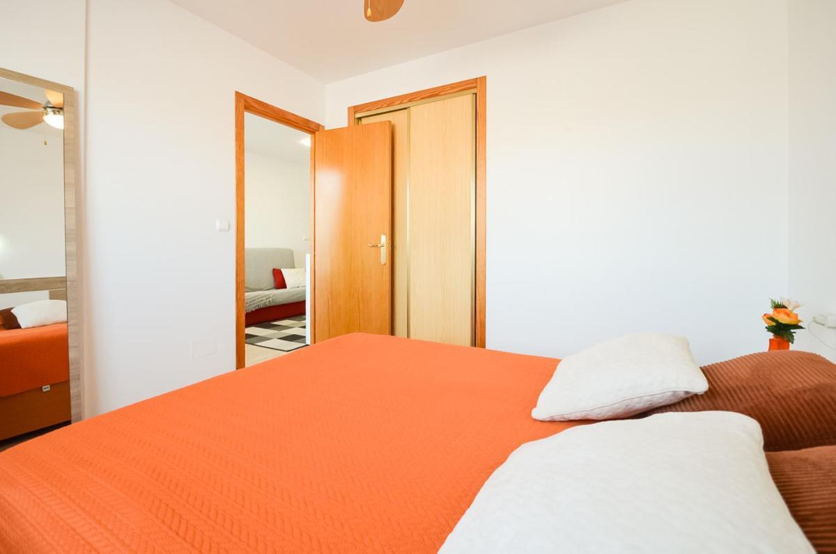 Schoene Wohnung Mit Pool , Wi-Fi Und Privat Garage 托雷维耶哈 外观 照片
