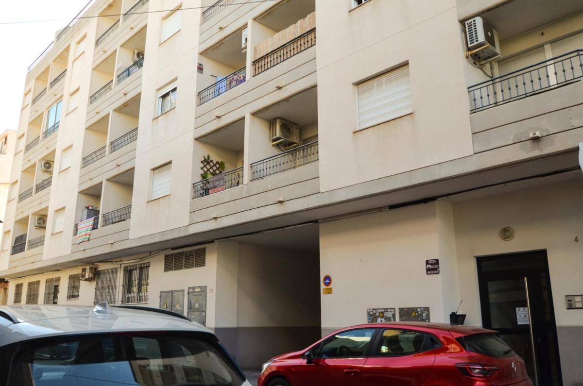 Schoene Wohnung Mit Pool , Wi-Fi Und Privat Garage 托雷维耶哈 外观 照片